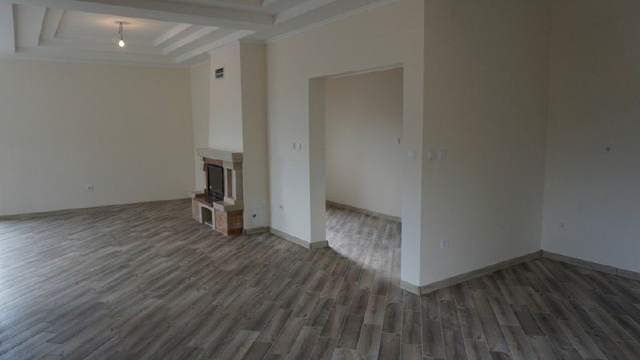 🏡 Вилла с 3 спальнями · Херцег-Нови · €549 900 — фото 2 из 10