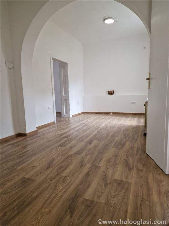 🔗Zemun, dvorište, pet friendly, parking — фото 1 из 2