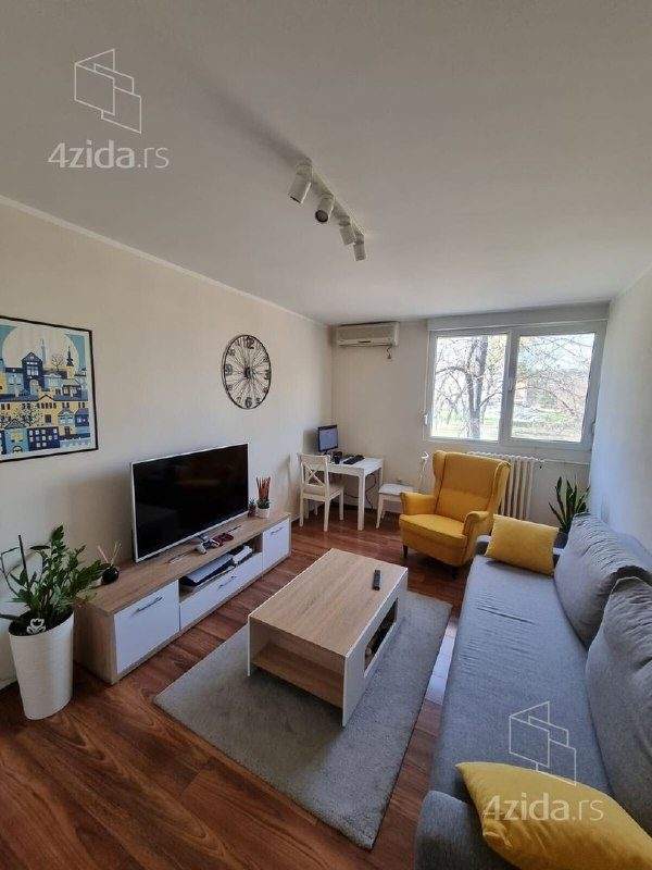 🏠 Аренда · Beograd, Blok 1 — фото 1 из 8