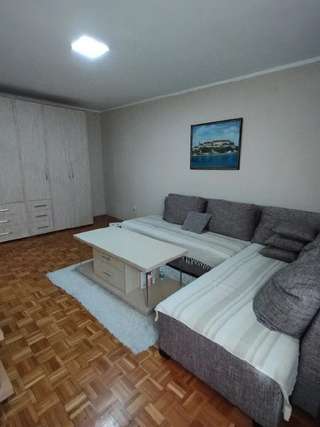 🏠 Аренда · Novi Sad, Blok 8