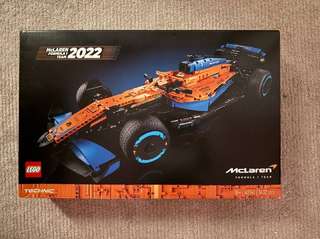 Racing car McLaren Formula 1TM
