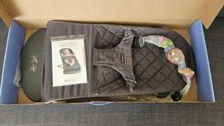 Продаётся оригинальный шезлонг BabyBjörn Bouncer Bliss