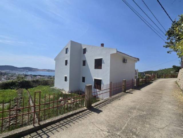 📍 €263.000 · Продается дом с видом на море в Šušanj — фото 3 из 10