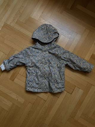 Водоотталкивающая куртка Zara, флис внутри, на 104-110 рост