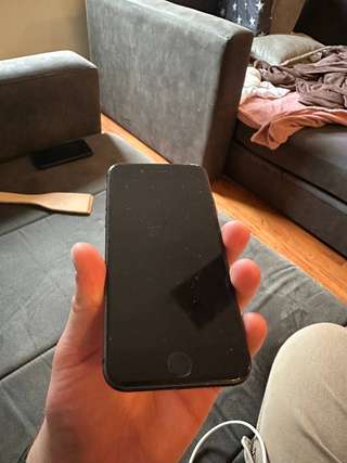 iPhone 8 256gb · В хорошем состоянии, кроме задней крышки, упал и разбил, на ф