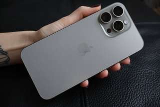 Продам iPhone 15 Pro Max в идеальном состоянии
