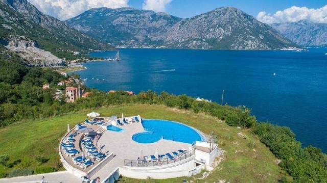 Продается квартира с 1 спальней в жилом комплексе с бассейном и spa-центром — фото 2 из 10