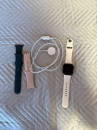 Продам Apple Watch SE (2nd Gen, 2022), 40mm GPS, Aluminium