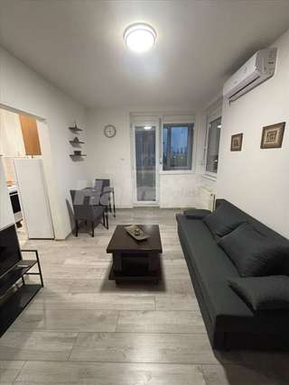🏠 Аренда · Novi Sad, Nova Detelinara