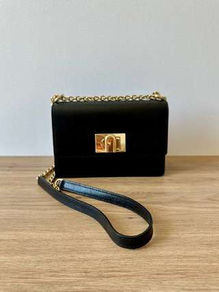 Классика Furla 1927