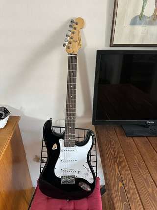 Гитара fender squier Stratocaster