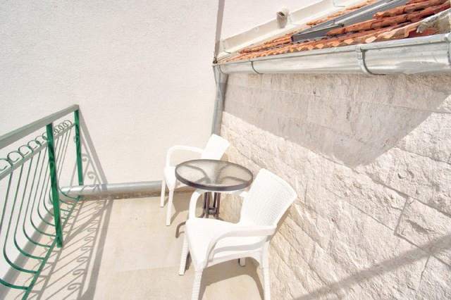🏠 Недвижимость с 1 спальней · Херцег-Нови · €500 / мес — фото 7 из 10