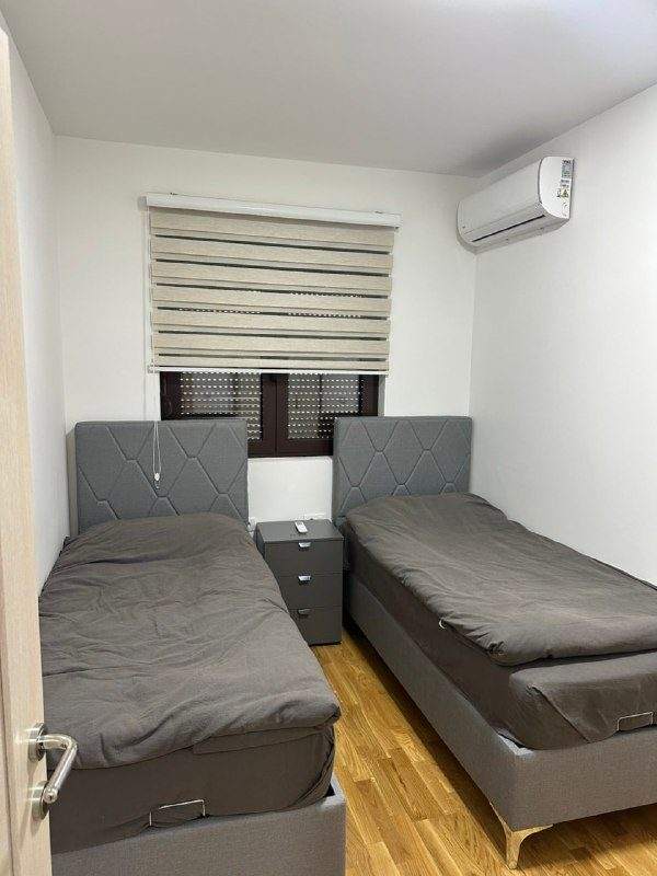 🏠 Квартира с 2 спальнями · Подгорица · €800 / мес — фото 2 из 5