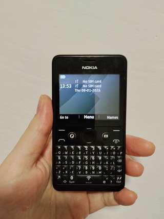 📞 Телефон Nokia 210 (feature phone)