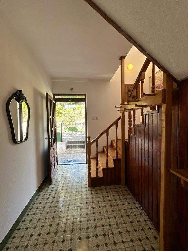 📍 €270.000 · Продажа: вертикальная половина дома в одном из самых тихих и живо — фото 5 из 10