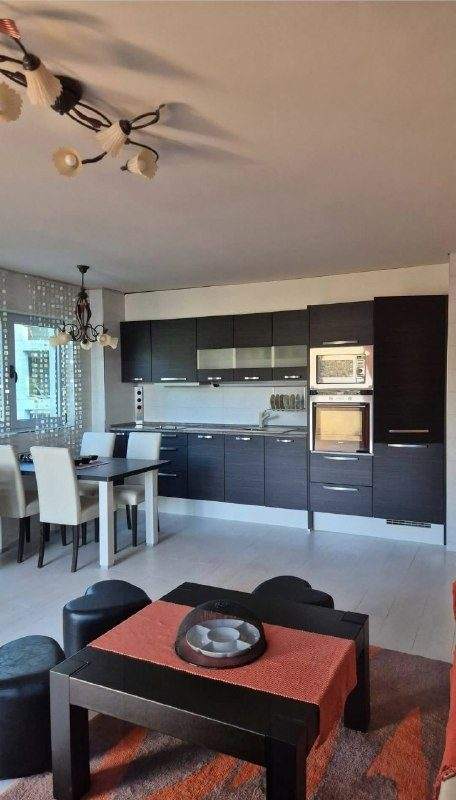 📍 €320.000 · Продажа: просторная квартира с двумя спальнями и потрясающим видо — фото 1 из 10