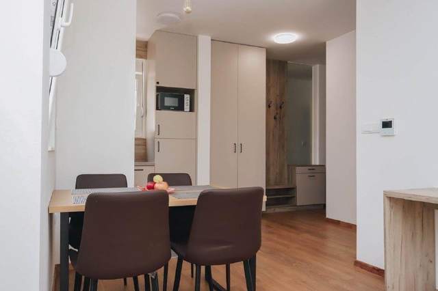🏠 Квартира с 1 спальней · Будва, Топлишская улица · €159 900 — фото 1 из 10