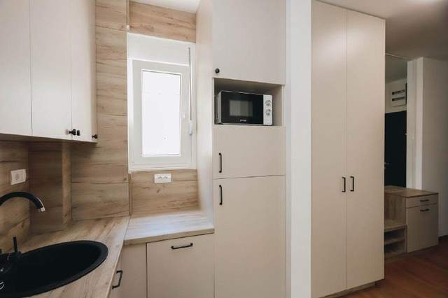 🏠 Квартира с 1 спальней · Будва, Топлишская улица · €159 900 — фото 4 из 10