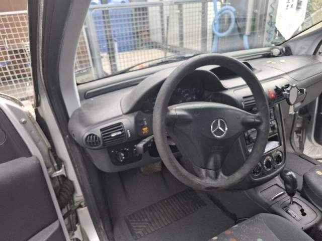 Продам Mercedes-Benz Vaneo — фото 5 из 10