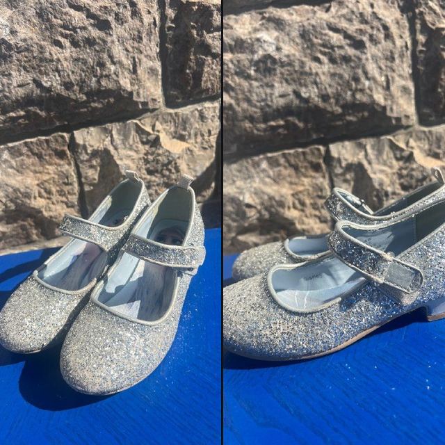 Детские туфли — 5 €