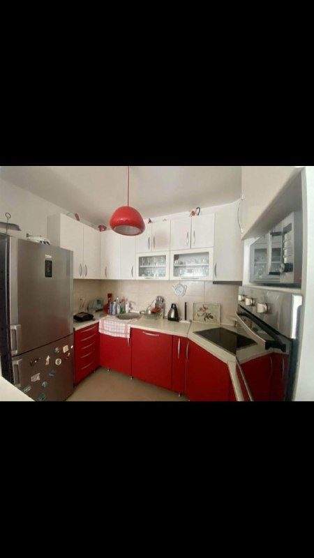 🏠 Квартира с 2 спальнями · Тиват · €900 / мес — фото 1 из 8