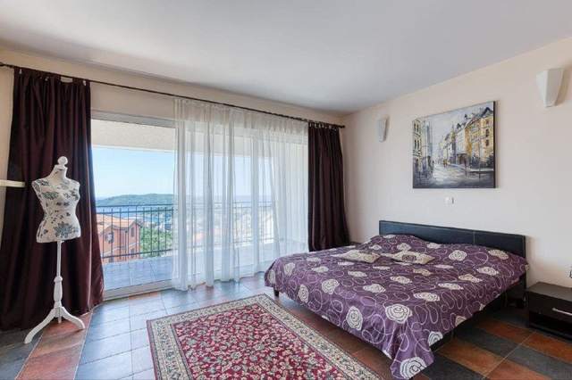Внимание! В продаже вилла в Бечичи общей площадью 495 кв.м — фото 6 из 10