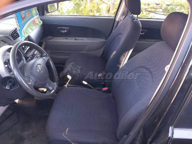 Продаётся Daihatsu Sirion (2009) — фото 7 из 7