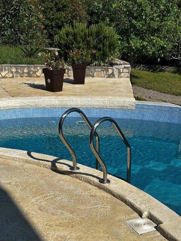 Вилла с бассейном · 4 спальни • 3 санузла • участок 3 000 м2 • — фото 3 из 10