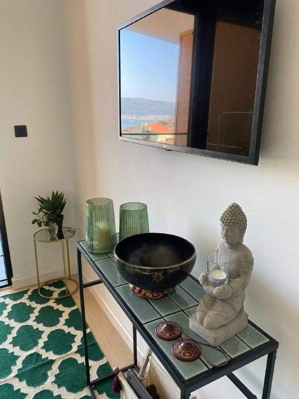 📌 ID 10023 · 🌊 Продаётся современная квартира с 2 спальнями и прямым видом на — фото 2 из 10