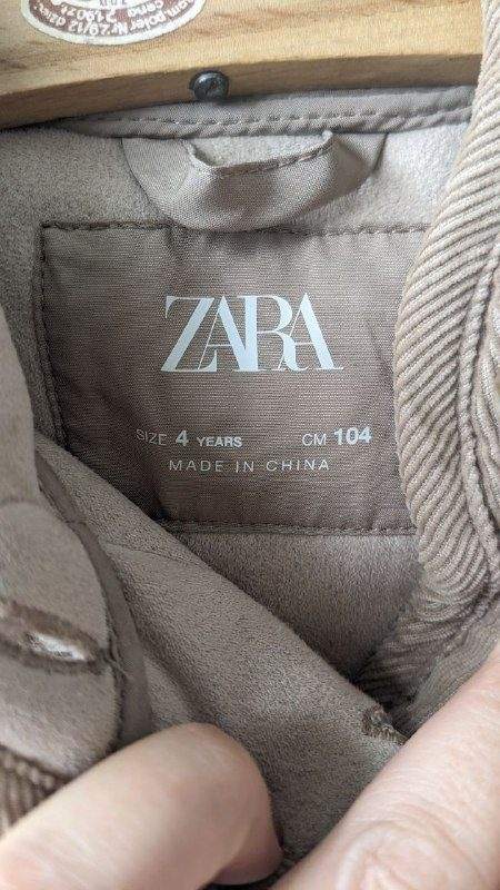 Детская искусственная шубка zara, носили 104/110 — фото 2 из 4
