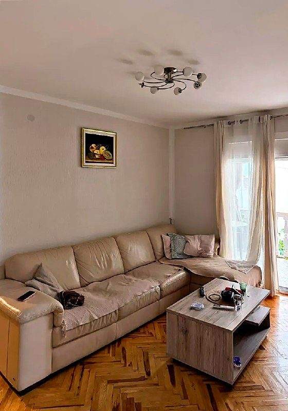 Продается квартира с 2 спальнями и террасой в Будве — фото 1 из 10