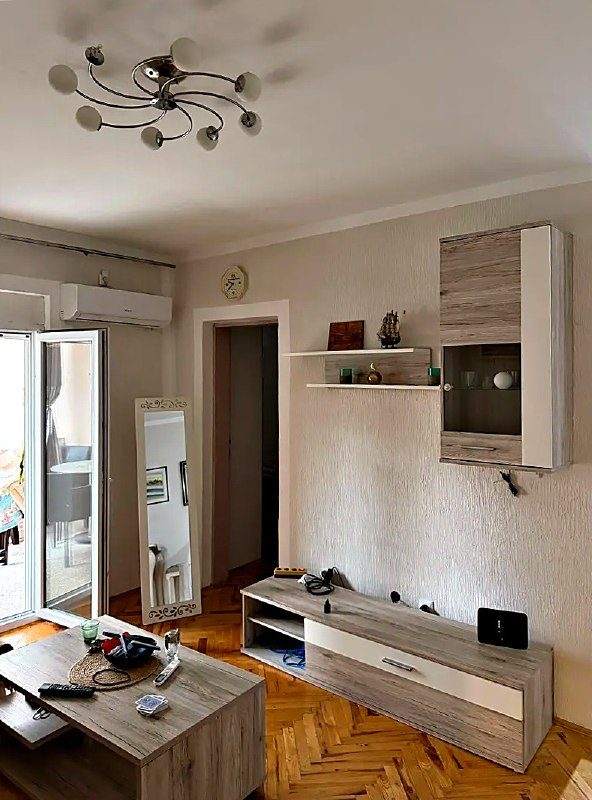 Продается квартира с 2 спальнями и террасой в Будве — фото 10 из 10