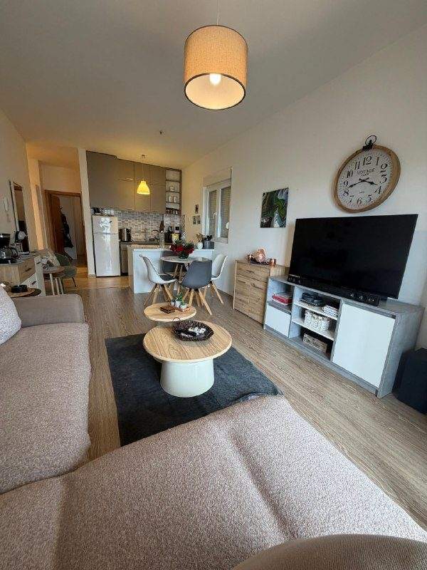 🏠 Квартира с 1 спальней · Будва, Дубовица Люкс · €187 200 — фото 1 из 10
