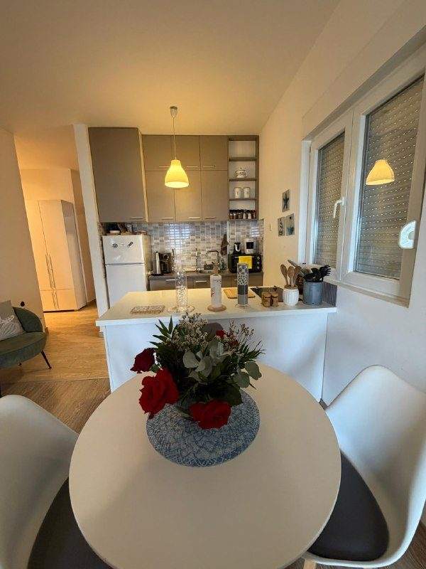 🏠 Квартира с 1 спальней · Будва, Дубовица Люкс · €187 200 — фото 9 из 10
