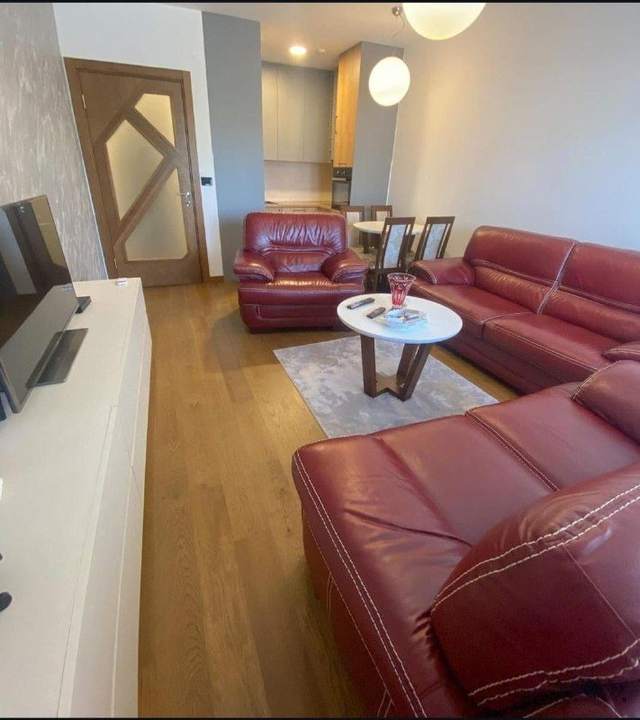 🏠 Квартира с 1 спальней · Подгорица · €650 / мес — фото 2 из 10
