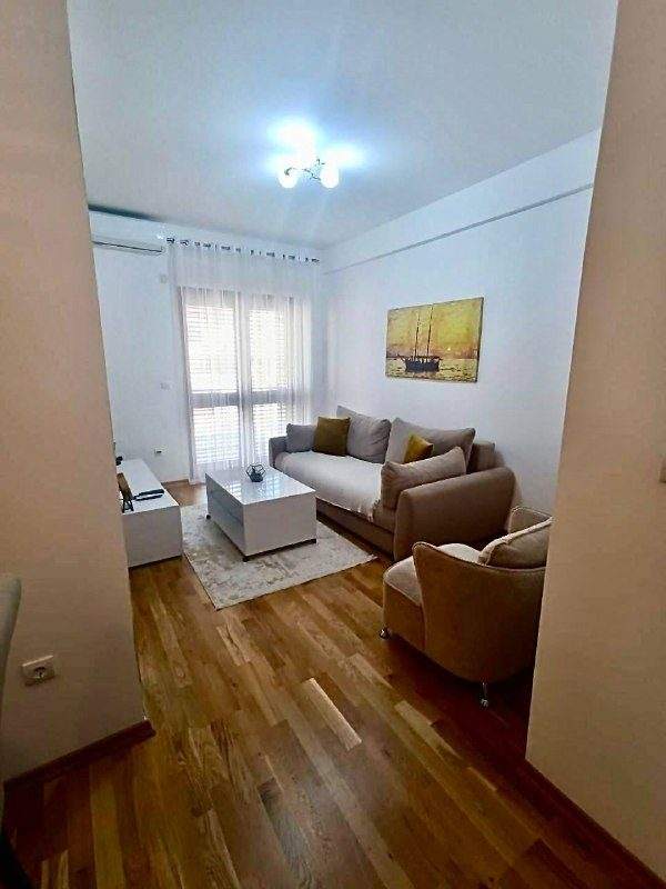 🏡 Уютная квартира с одной спальней в районе Калимань, Тиват — фото 3 из 10