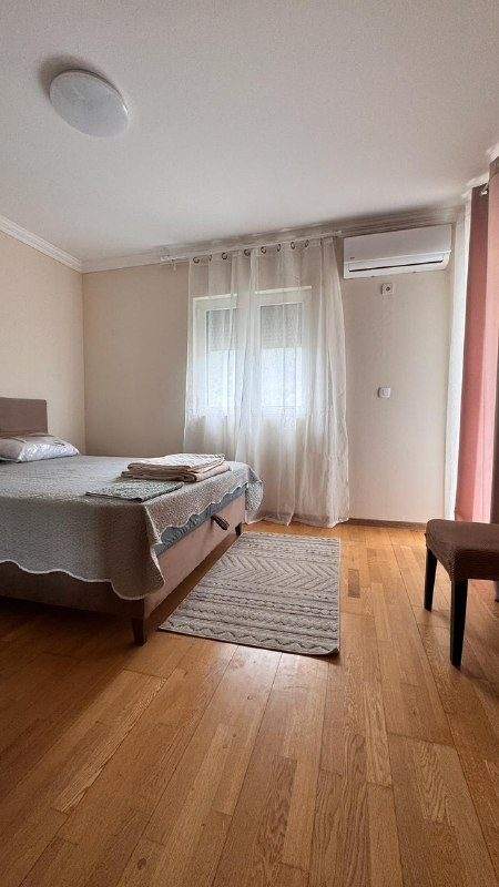 "🏡 СДАЁТСЯ 3-КОМНАТНАЯ КВАРТИРА В ЛАСТВА ГРБАЛЬСКА — фото 5 из 10