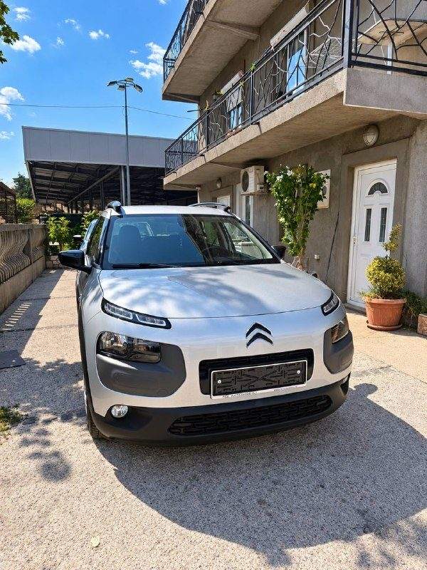 Продам Citroën C4 Cactus 1.2 VTi, 2014 г — фото 2 из 4