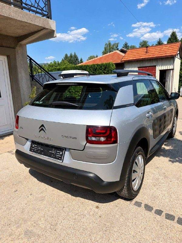 Продам Citroën C4 Cactus 1.2 VTi, 2014 г — фото 4 из 4