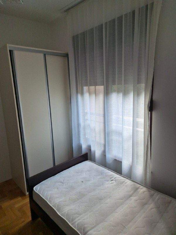 🏠 Квартира с 2 спальнями · Бечичи · €900 / мес — фото 2 из 8