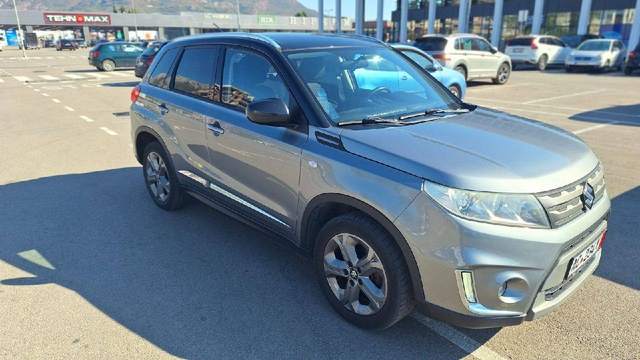 🚙 Suzuki Vitara 1.6 Benzin + Plin | 2016 — фото 2 из 4