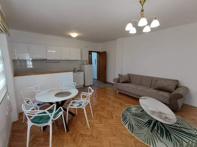 📍 €450 в месяц · Сдается просторная и светлая квартира в центре города Бар, вс — фото 1 из 10