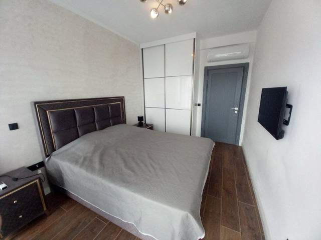 🏠 Квартира с 1 спальней · Бечичи · €1 000 / мес — фото 3 из 10