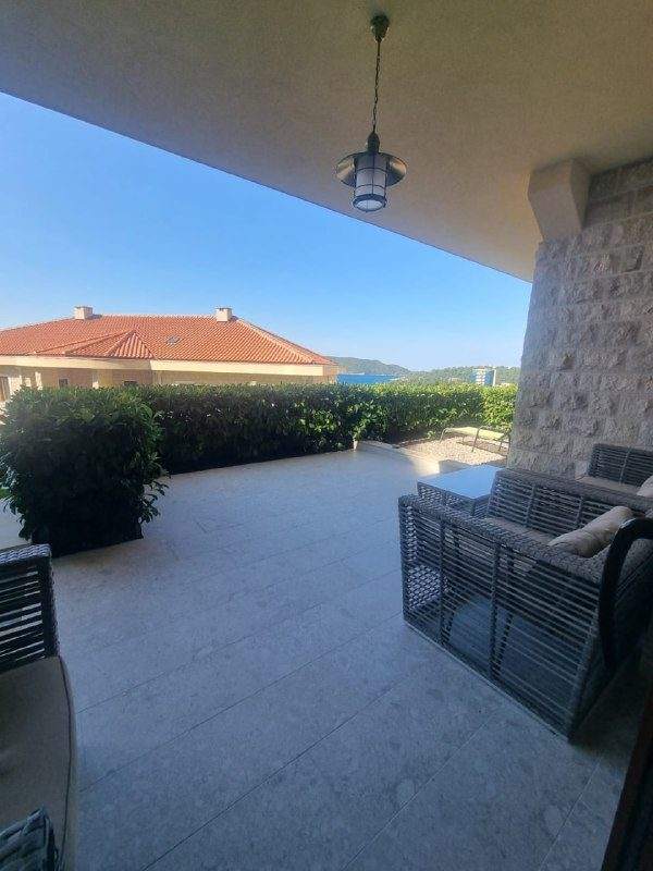 🏠 Студия · Бечичи · €1 200 / мес — фото 8 из 10