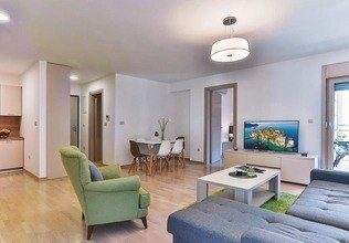 🏠 Квартира с 2 спальнями · Будва, Центр · €1 000 / мес — фото 9 из 10
