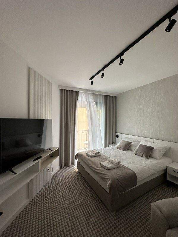 🏠 Студия · Будва, Центр · €550 / мес — фото 2 из 10