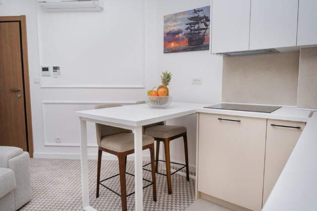 🏠 Студия · Будва, Центр · €550 / мес — фото 7 из 10