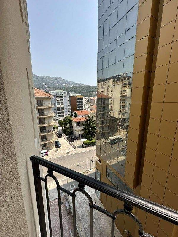 🏠 Студия · Будва, Центр · €550 / мес — фото 9 из 10