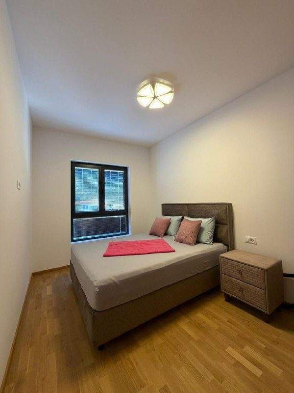 🏠 Квартира с 2 спальнями · Бечичи · €650 / мес — фото 6 из 9