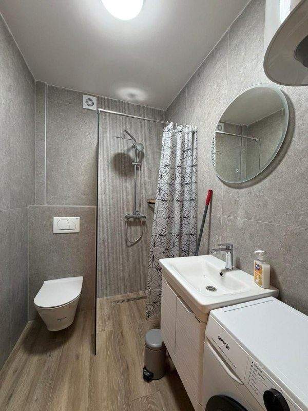 🏠 Квартира с 2 спальнями · Бечичи · €650 / мес — фото 8 из 9